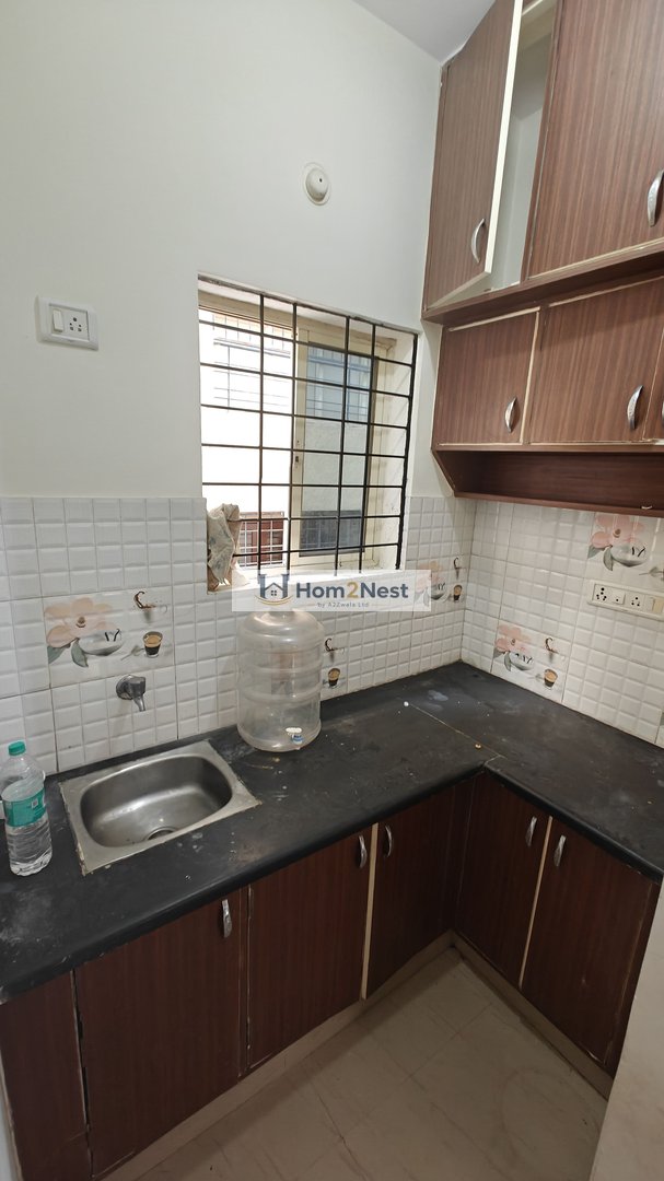 Semi Furnished 1 RK Apartment for Rent in Bilekahalli - view 3